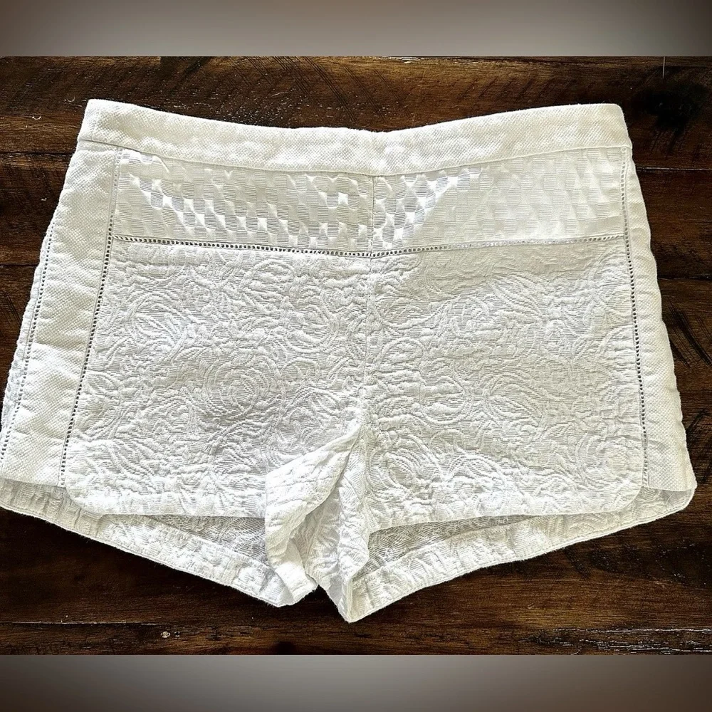 J Crew White Textured Embroidered Shorts Cotton Garden Cottagecore 4